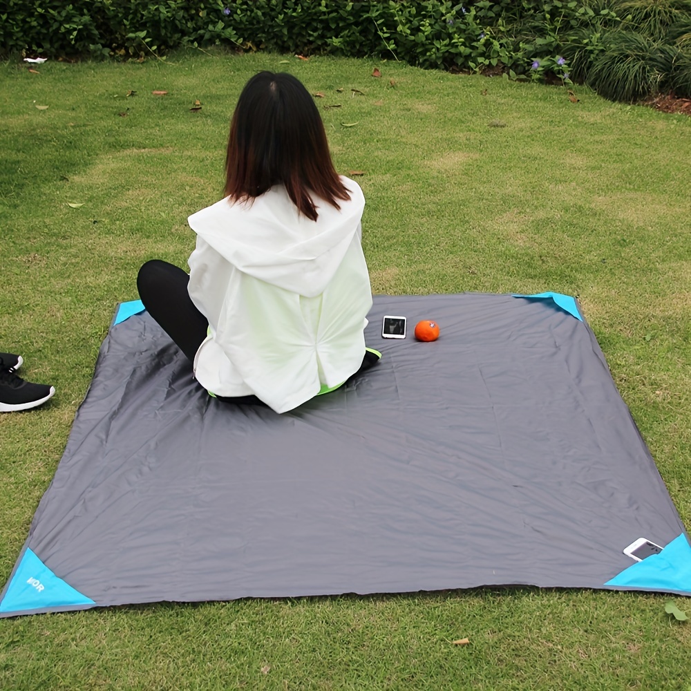 Sandproof Beach Picnic Mat Portable Pocket Mat