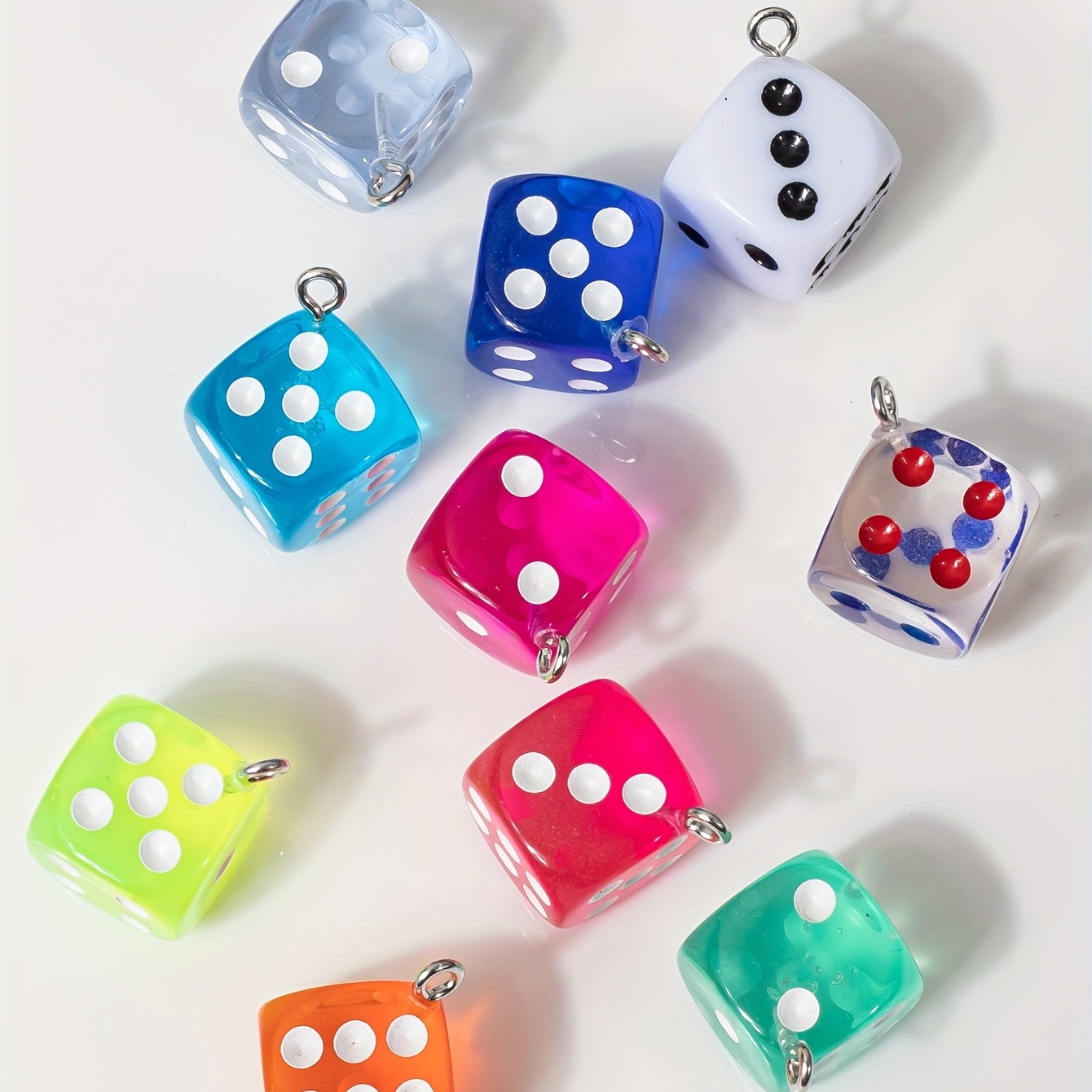 

10pcs/pack Multicolor Colorful Dice Cube Charms Diy Pendant Can Be Used As Necklace And More Jewelry Making Accessories Party Supplies