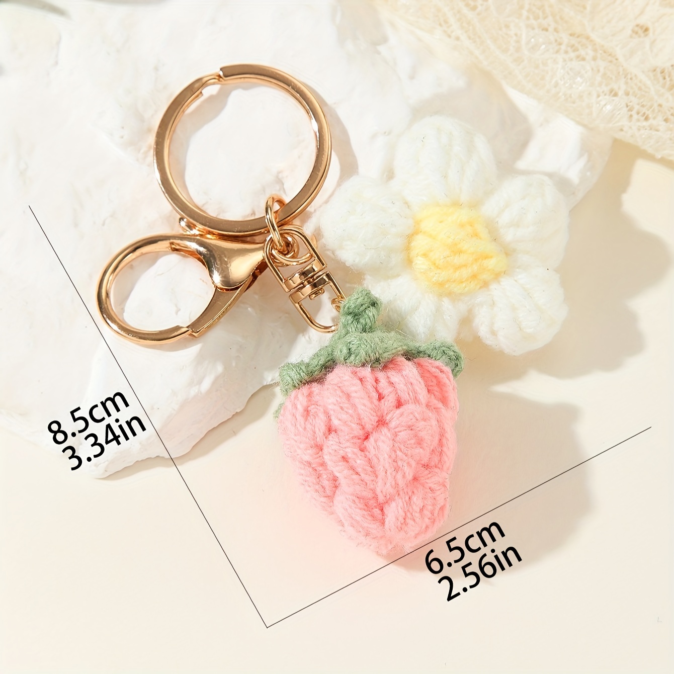 Image of European And -crocheted Pink Strawberry Pendant Keychain Accessory For Clothing, Bags, And Keyrings