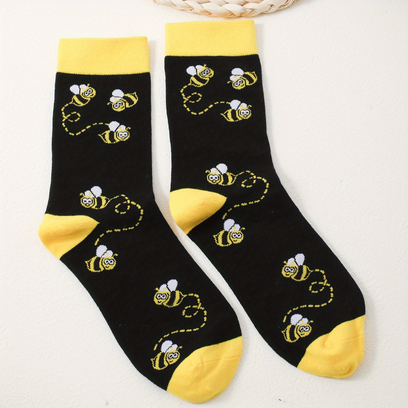 1 Pair Full Print Cute Cartoon Bee Trendy