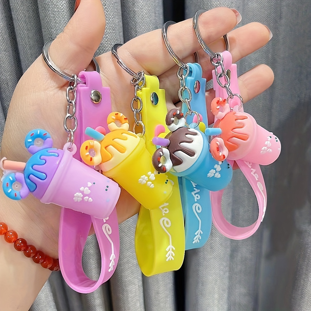 1set 7pcs Ladies' Cute Colorful Alloy Emoji & Letter Keychain, Bag Charm  Pendant