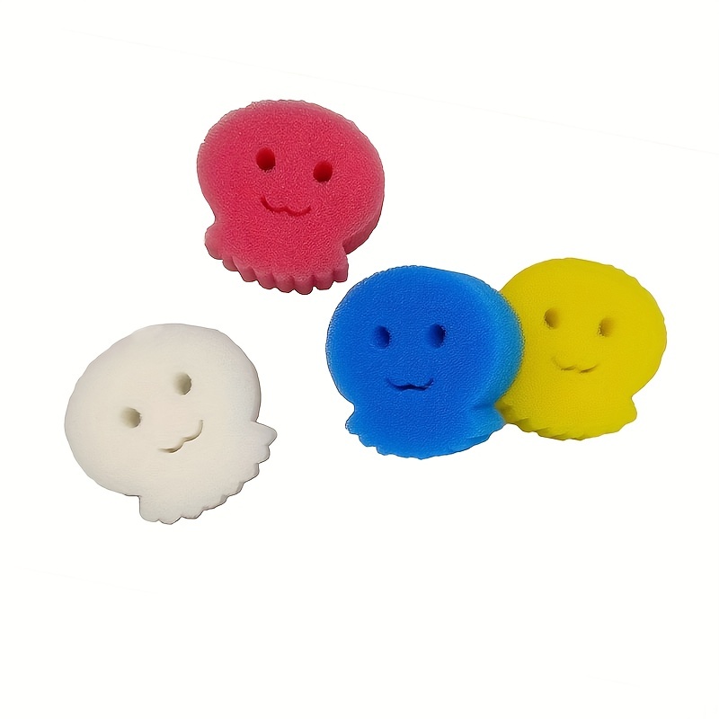 Sourire colorés font face à la forme d'épurateur d'éponge