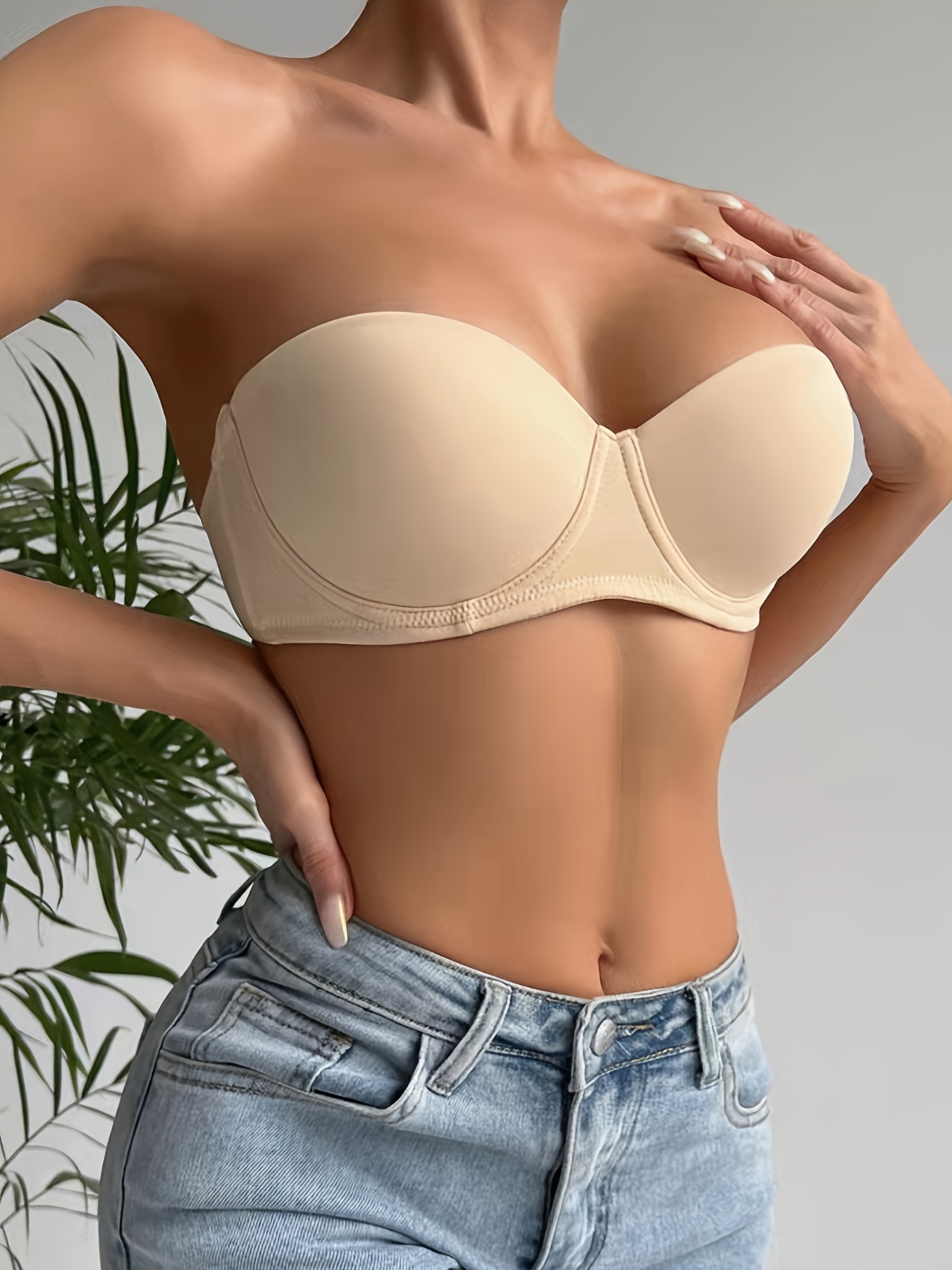 Eashery Underoutfit Bras for Women Women's Strapless Padded Push up Plus  Size Seamless Underwired Convertible Bras Beige Small 