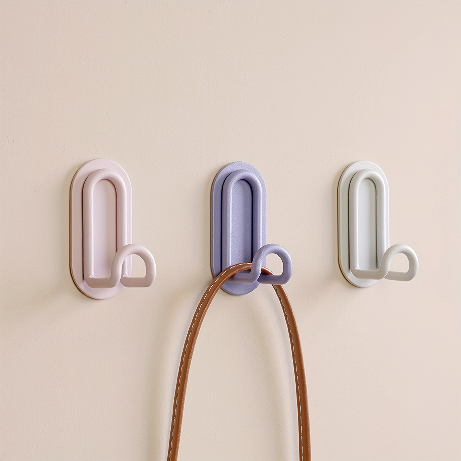 2 Pcs Wall-mounted Sticky Hooks Astronaut Shape Hooks Adhesive Hook Coat  Hangers 