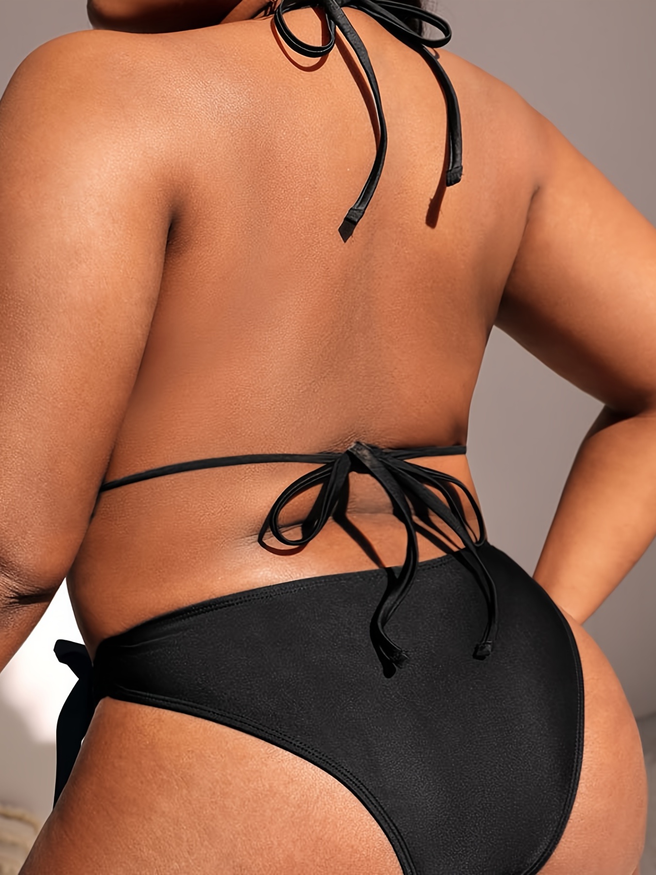 Sexy Plain Halter Black Plus Size Bikini Sets (Women's Plus) 