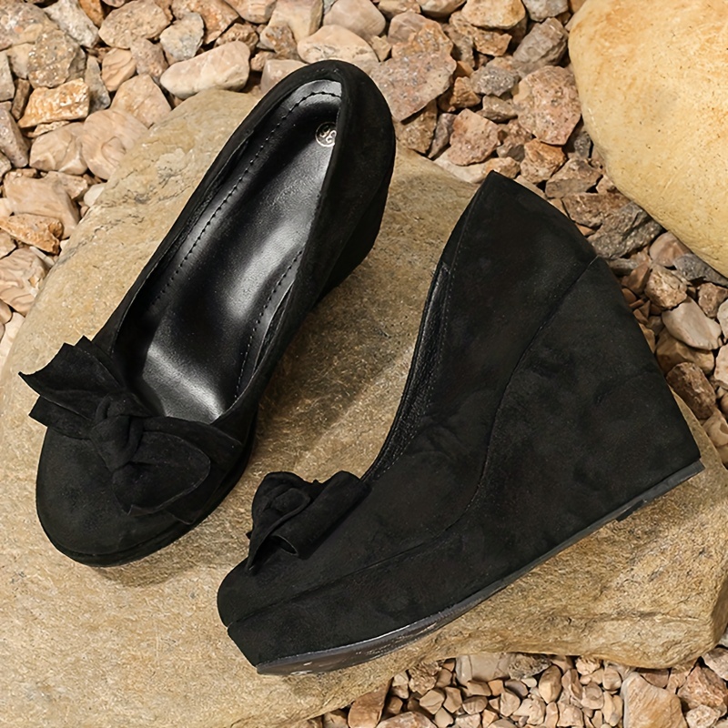 Black suede cheap wedge shoes