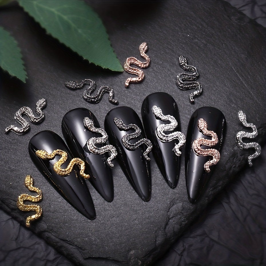 12 Pieces Snake Shape Nail Charms with Rhinestone, 3D Nail Art Metal and  Diamond Set Retro Nail Jewelry Accessories for DIY Crafts Nail Art