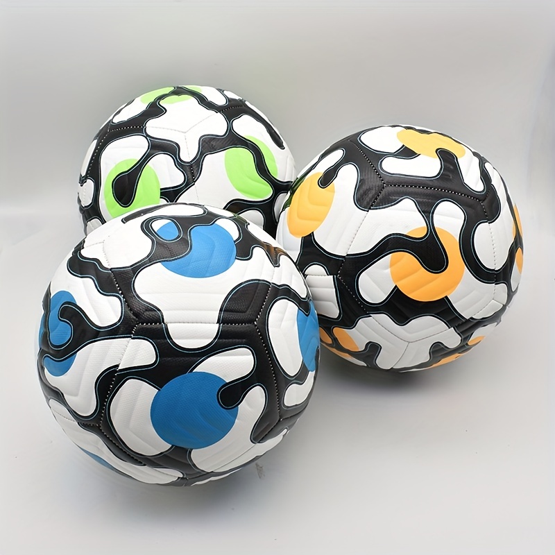 MAGIC SELECT Lot de 2 balles en PVC pour enfant - Ballon de football  gonflable avec arc-en-ciel - Balle douce pour enfants - Balle pour jouer  sur la plage, parc, piscine, vacances, diamètre 23 cm. : :  Jouets