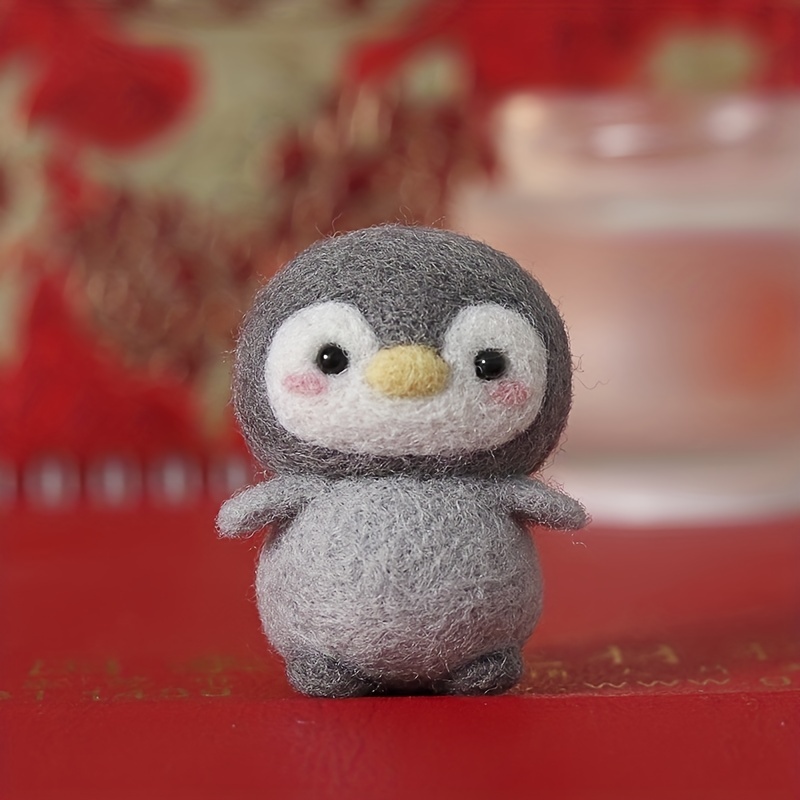 1Pcs Doll Wool Felt Handmade Needle Felting Kit DIY Cute Animal Penguin Toy  Non Finished Poked Set Wool Felting Material