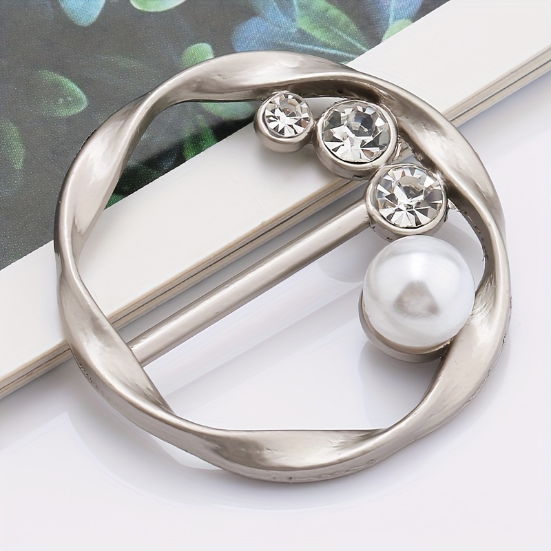 Silver Tone Scarf Ring Clip Holder With Central White Pearl 