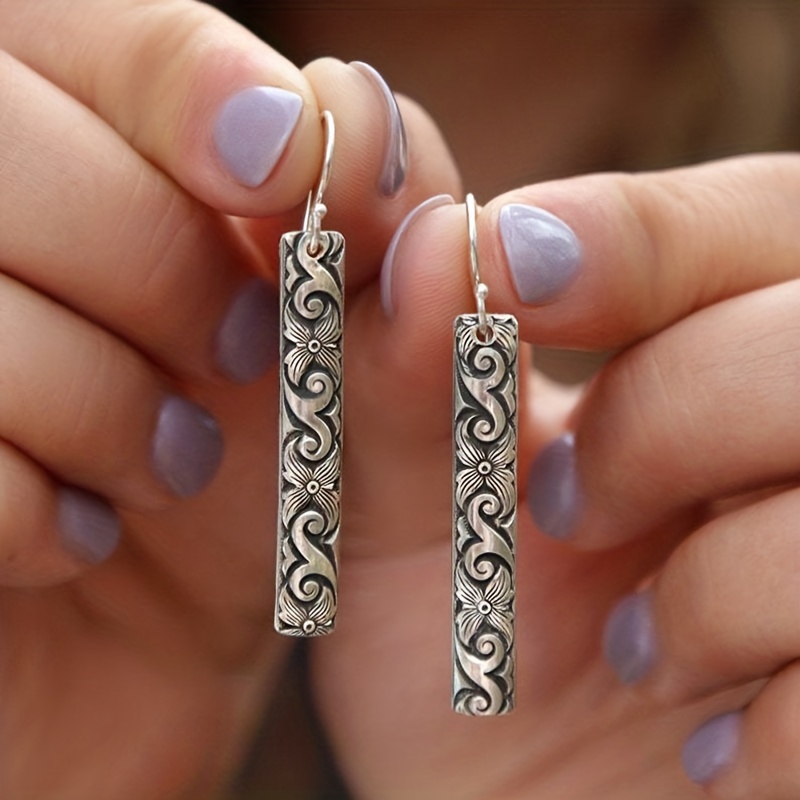 Vintage Geometric Carved Dangle Earrings