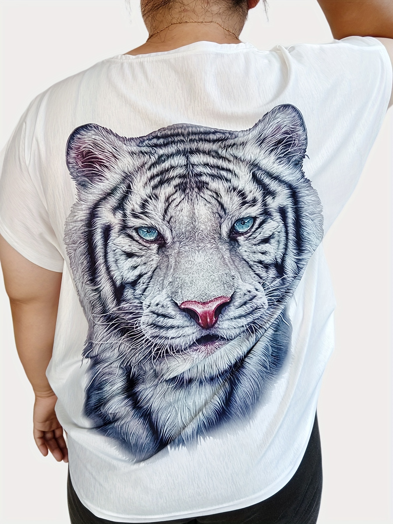 Plus Size Animals Print Round Neck T-Shirt, Blouses, Tee, Women's Casual Tiger Print Short Sleeve Medium Stretch T-shirt,SUN/UV Protection,Temu