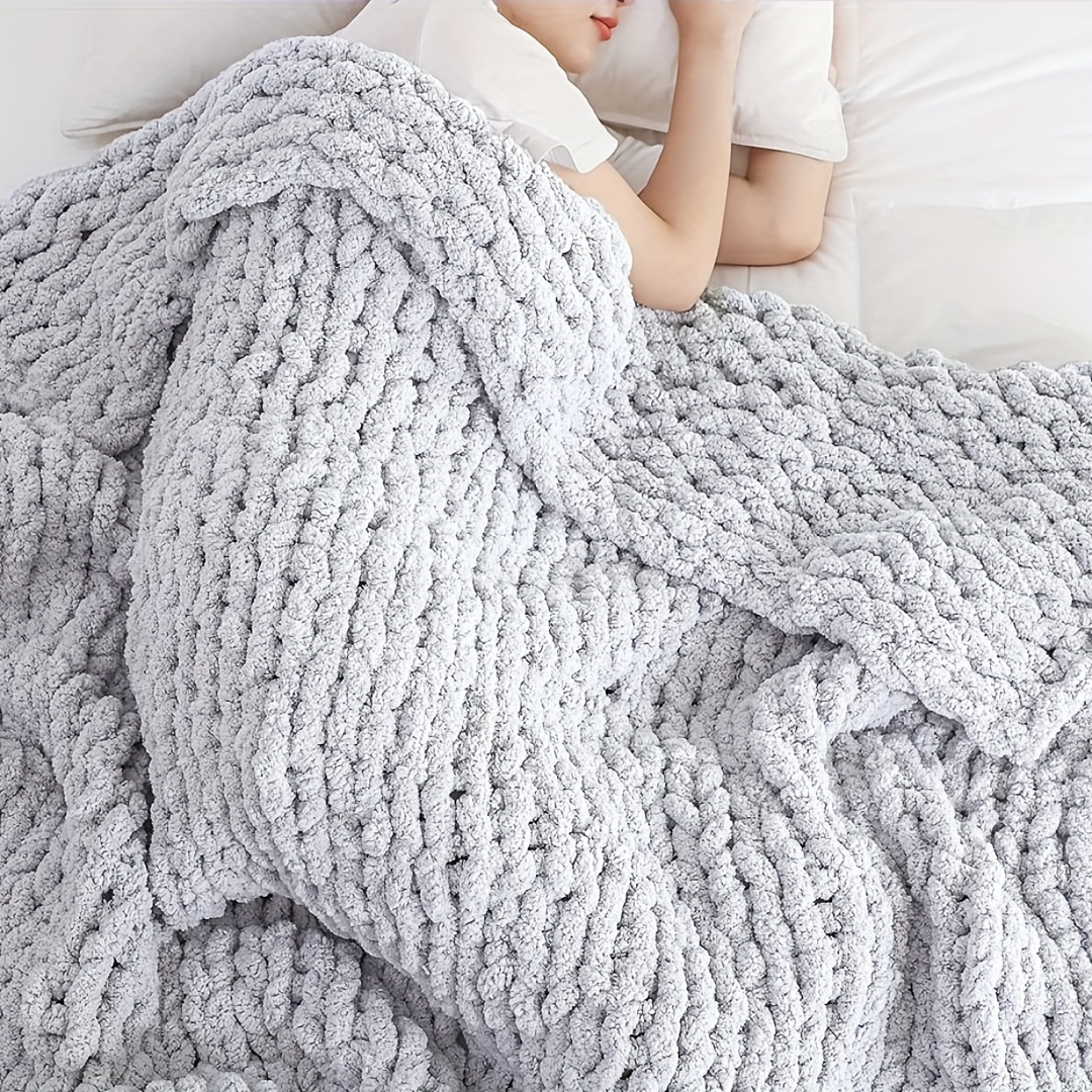 Chunky Knit Coarse Line Hand Knit Chunky Blanket Hand Woven, High Quality,  Fashionable Thick Yarn Wool Sofa Blank From Fashion_show2017, $26.11