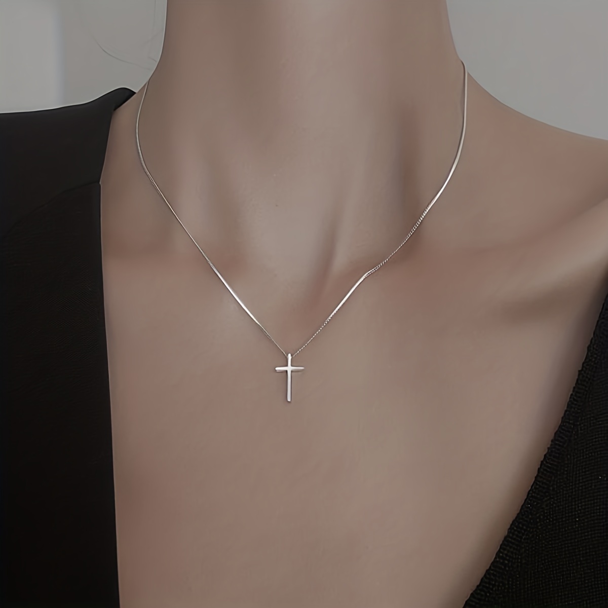 Women's Minimalist Tiny Cross Pendant Necklace, Gift for Her
