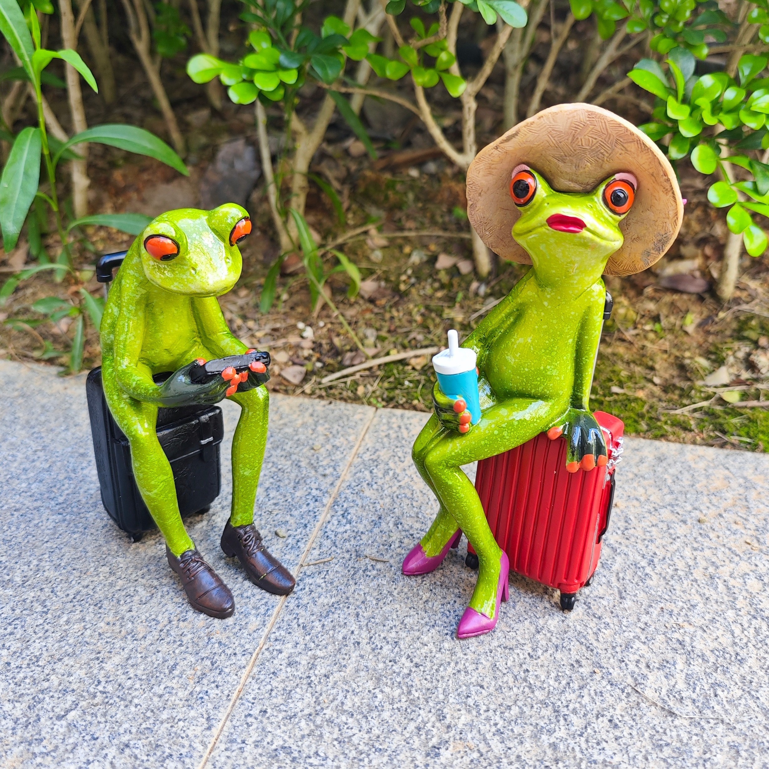 Travel Suitcase Frog Figurine Garden Balcony Decorative - Temu