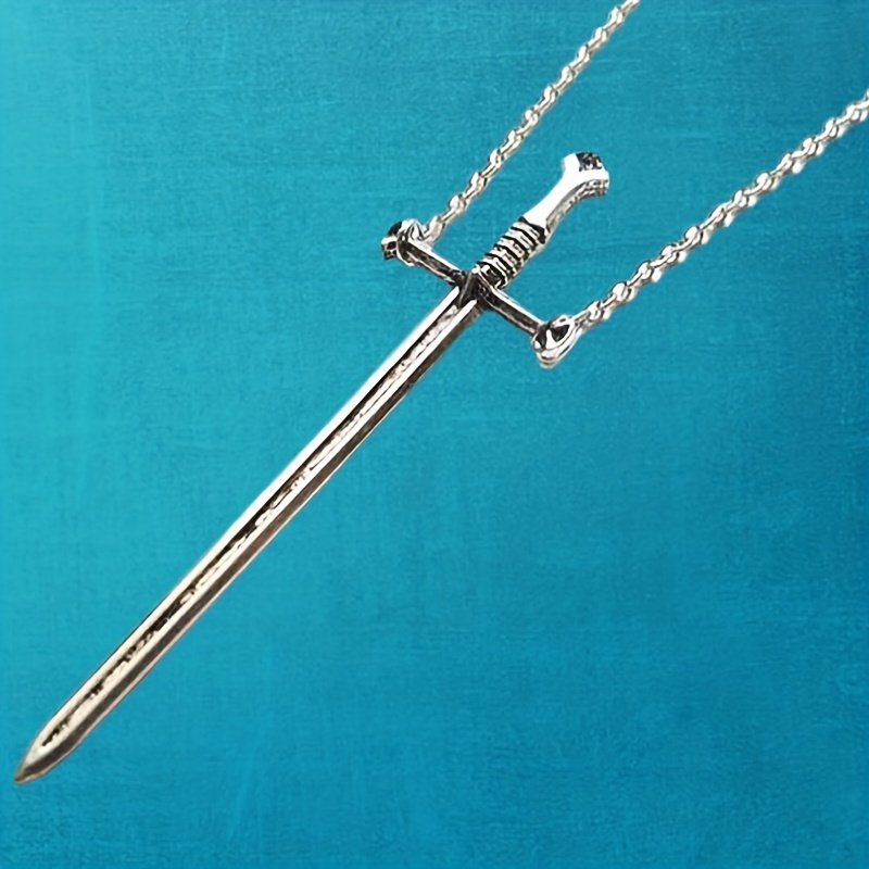 Medieval Gothic Dagger