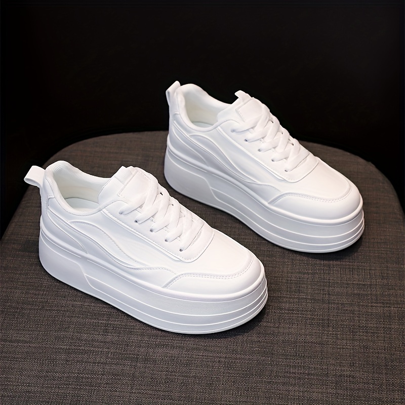  Yanzhenglip Women's White Tennis Shoes Lace up White Sneakers  Low Top Fashion Sneakers Walking Shoes Comfort Platform Sneakers Casual  Canvas Shoes