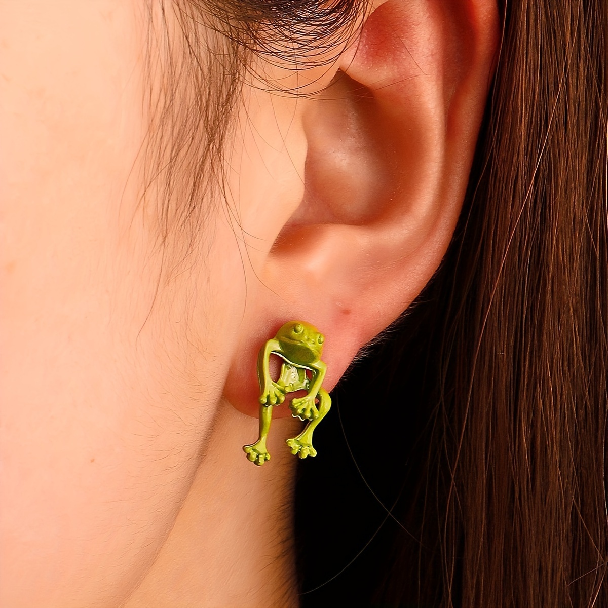 Cute Frog Stud Earrings Green/silvery Metal Frog Earrings - Temu