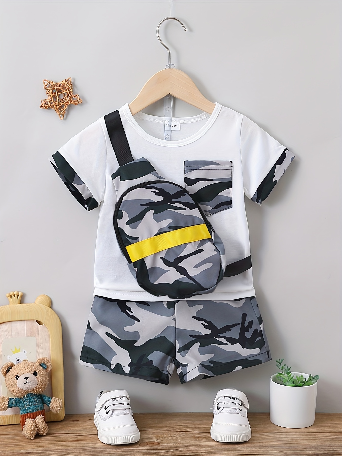 Boys Crossbody Bag Print Casual Outfit Round Neck T-shirt & Shorts Kids  Summer Clothes Sets - Temu