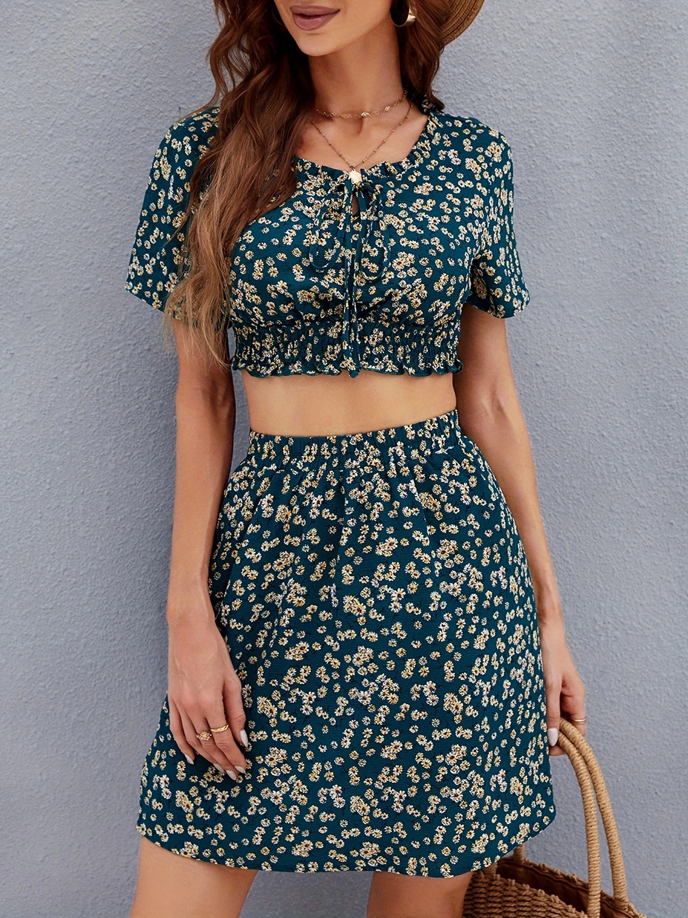 Floral Print Two-piece Skirt Set, Crop Tank Top & Layered Skirt