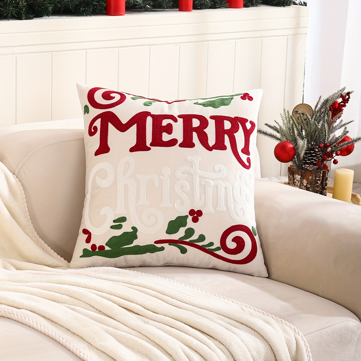 Safavieh Merry Christmas Pillow