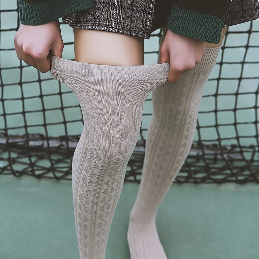  Calentadores de piernas para mujeres y niñas, estilo japonés,  Lolita, calentador de piernas, calcetines largos de punto kawaii, estilo  gótico, Harajuku, medias, Un pompón blanco : Ropa, Zapatos y Joyería
