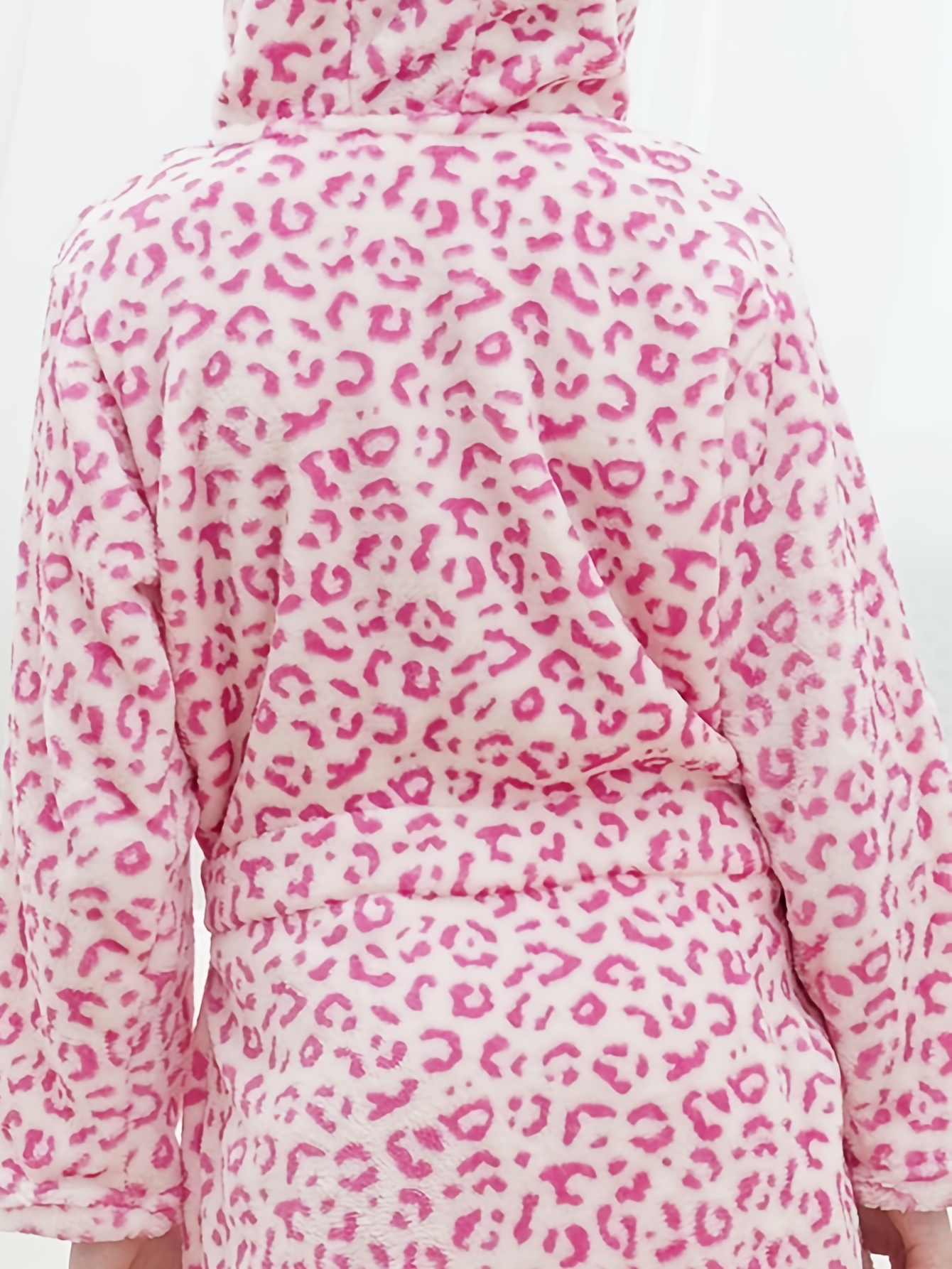 Pink Leopard Printed Fleece Hooded Bath Robe