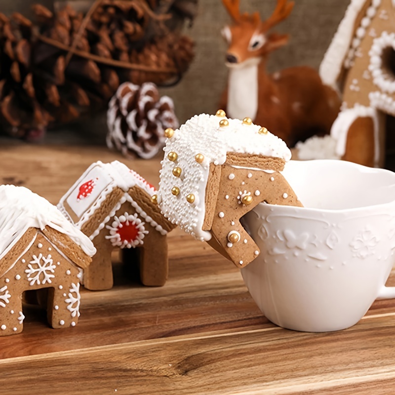 3pcs Christmas Gingerbread House Cookie Cutter Set Fondant Cookie Moulds  For New Year Party Cake Decor DIY Baking Tool Mini Christmas 3D Frosting  Bisc