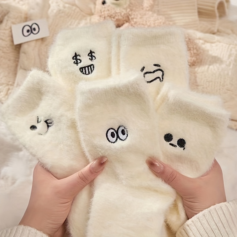 

5 Pairs Cute Cartoon Expression Pattern Thicken Thermal Soft Comfortable Warm Socks, Plush Lined Fall Winter Warm Furry Fuzzy Snow Socks