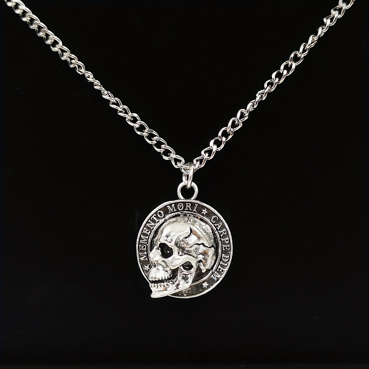 

1pc Skull Pendant Necklace, Hip Hop Retro Gothic Sweater Chain For Men