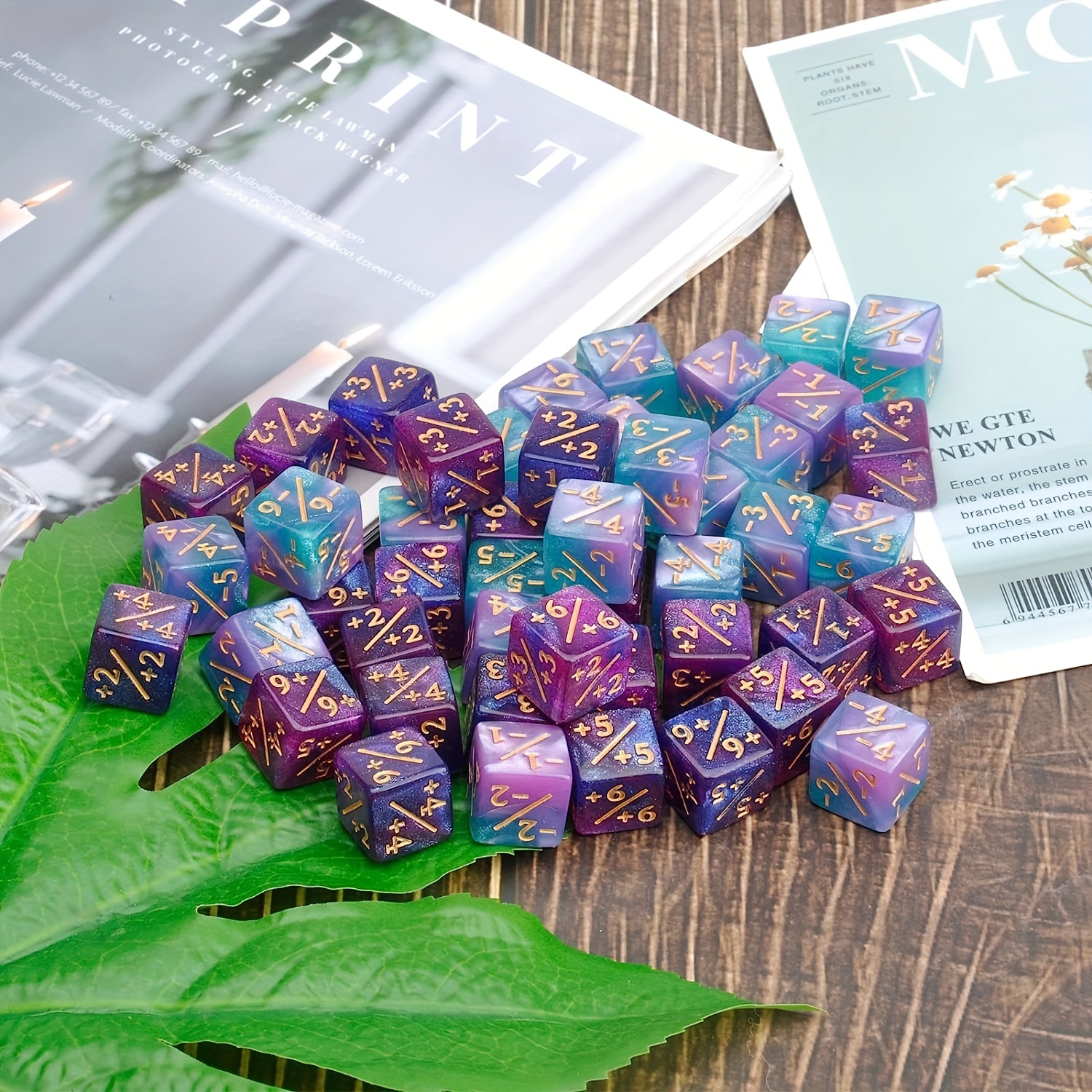 Lot De 48 Dés Compteurs D6 Pour MTG, Magic - 4 Couleurs, Sac De Rangement, Compatible Jeux De Cartes Et De Société - 13