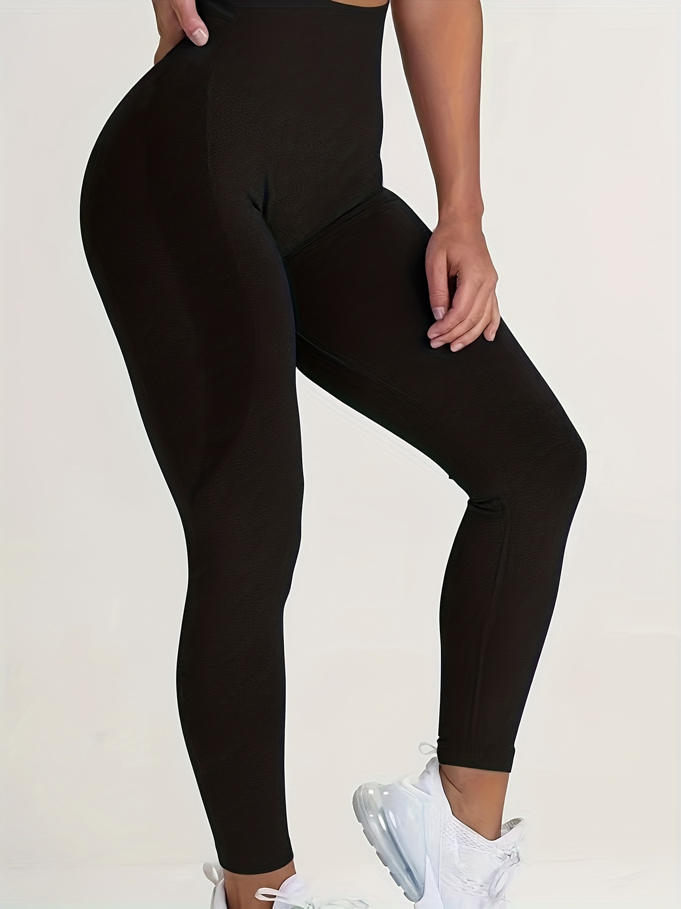 Workshop Solid Stretch Leggings in Black