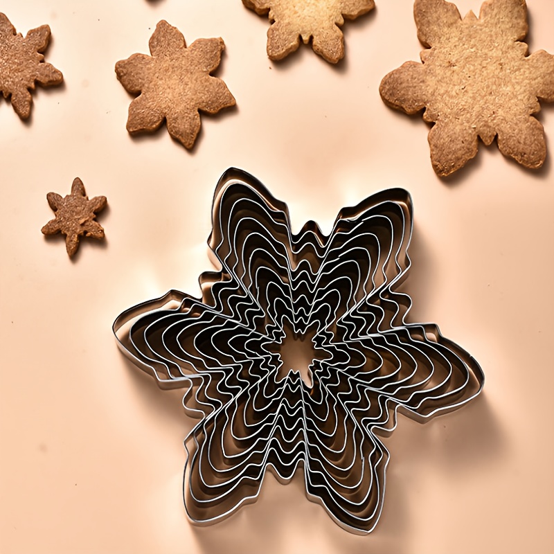 10pcs, Snowflake Cookie Cutters, Metal Pastry Cutter Set, Biscuit Molds,  Baking Tools, Kitchen Accessories, Christmas Decor