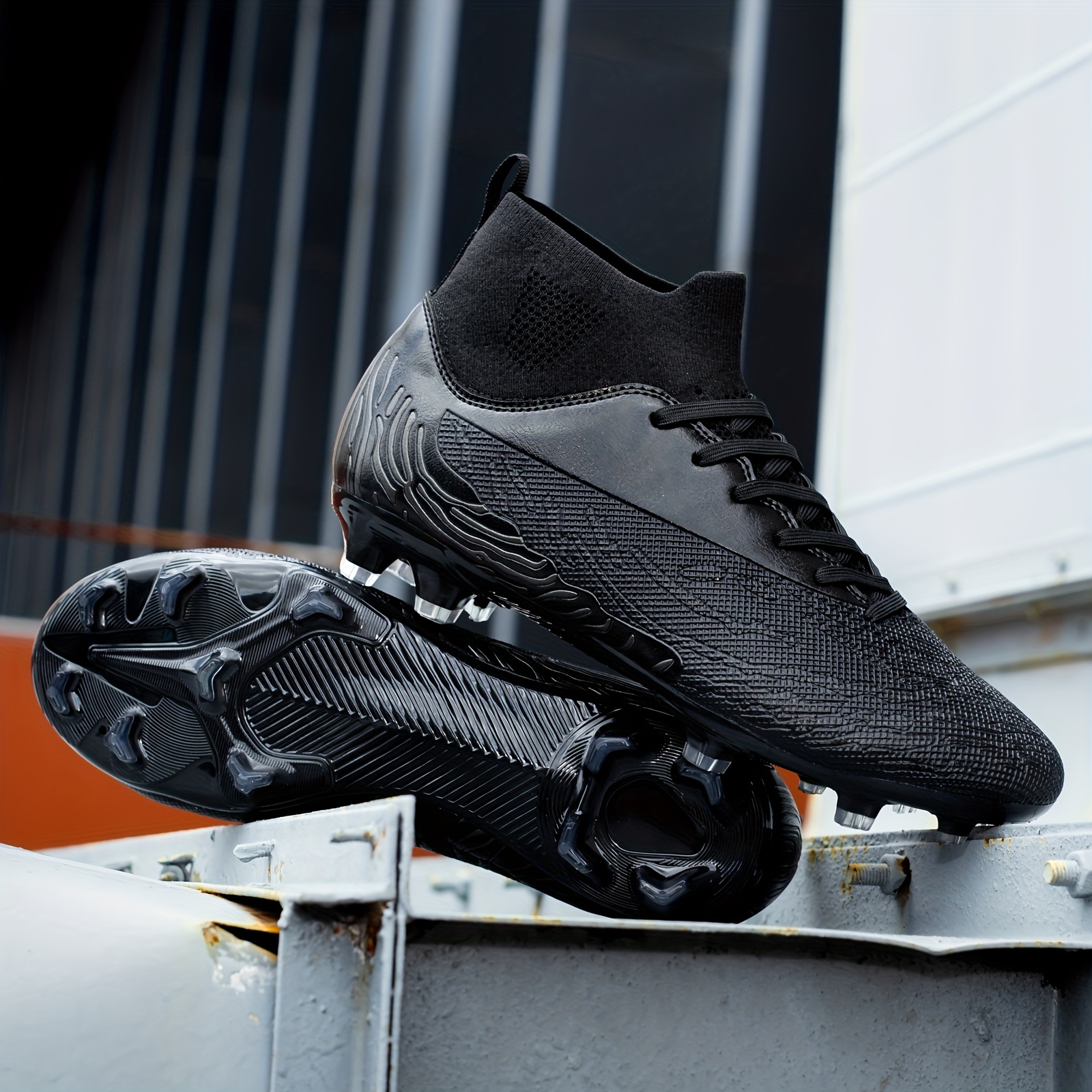 Nuevos Tacos botas de fútbol para los hombres niños Zapatos de fútbol de  césped corte duro zapatillas zapatillas botas de fútbol - China Botas de  fútbol de los hombres y botas de