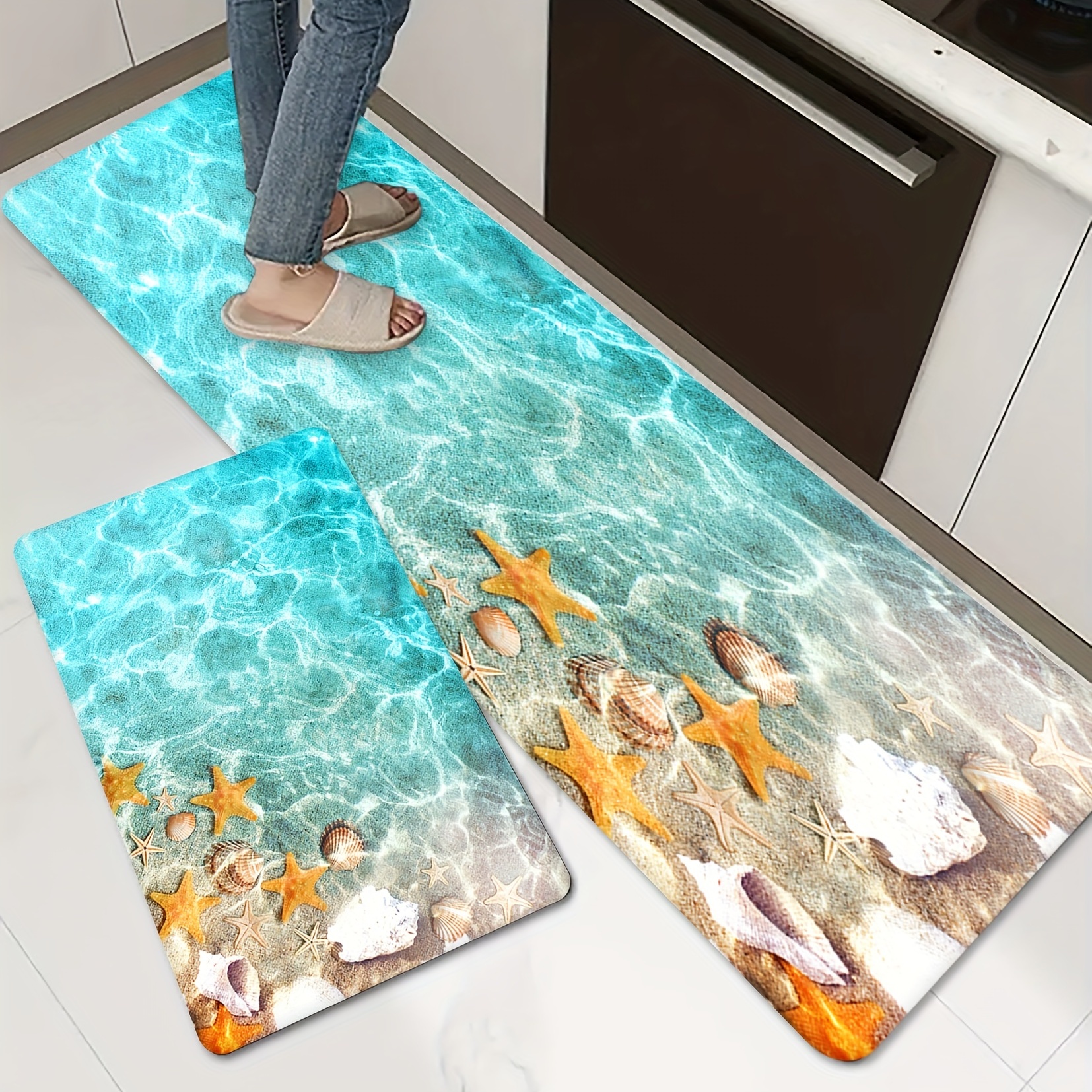 Stylish Beach Starfish Scallop Print Bathroom Rug