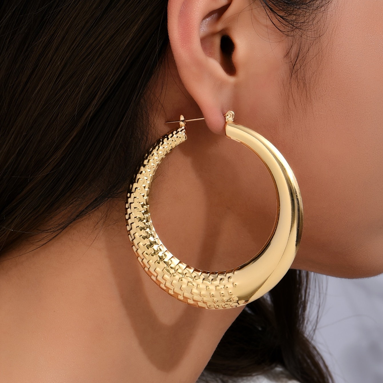 Personality Pattern Golden Hoop Earrings, 18K Plated