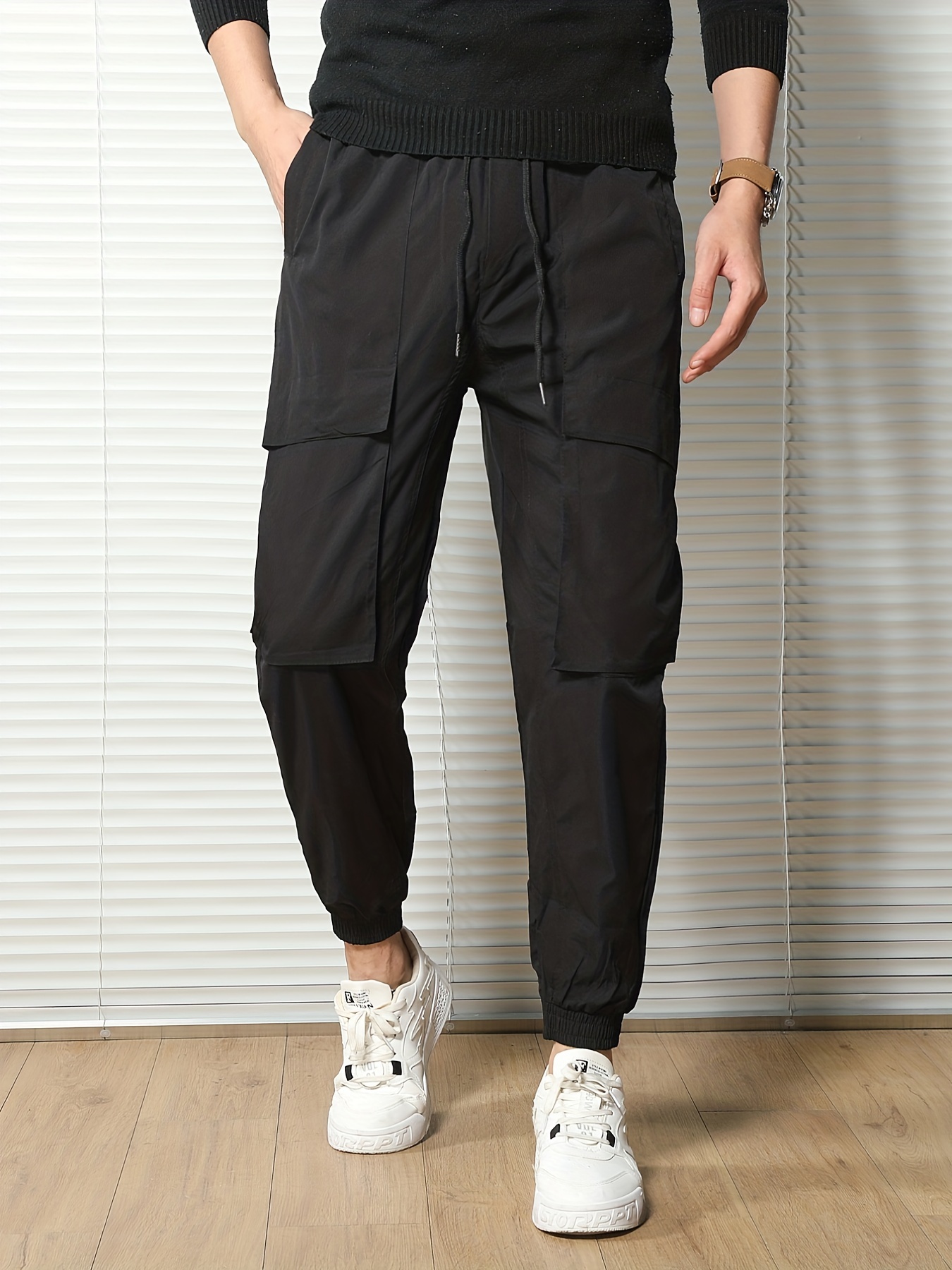 Men's Flap Pocket Drawstring Elastic Waist Streetwear Casual Techwear  Jogger Cargo Pants In LIGHT GRAY