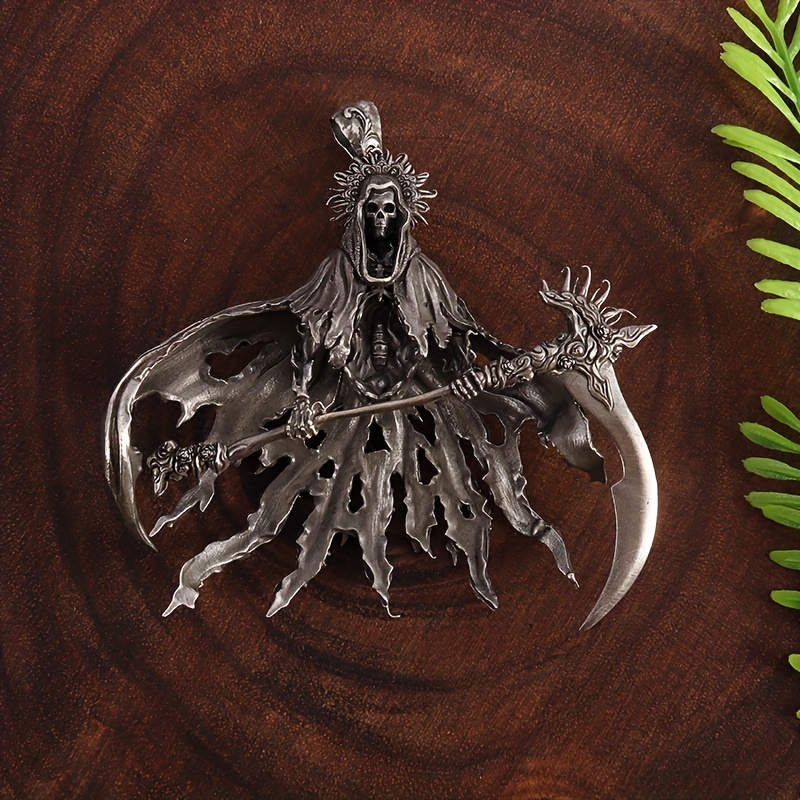 Retro Skull Pendant Necklace for Men, Unique Gift