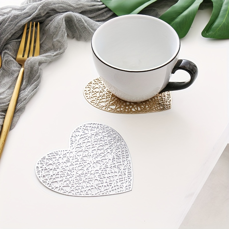 4pcs, Placemats, Creative Love Heart Shape Small Coaster, Household Decorative Meal Coaster, PVC Heat Insulation Bronzing Coaster, Coffee Non-slip Placemat, Dining Table Decor