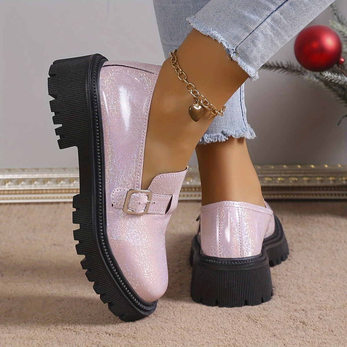 Pink best sale glitter loafers