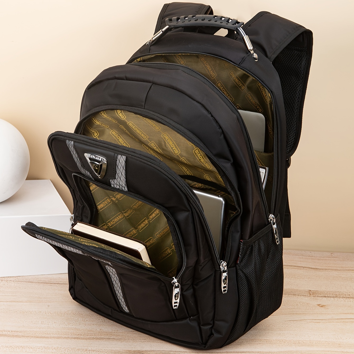 Mens minimalist online backpack