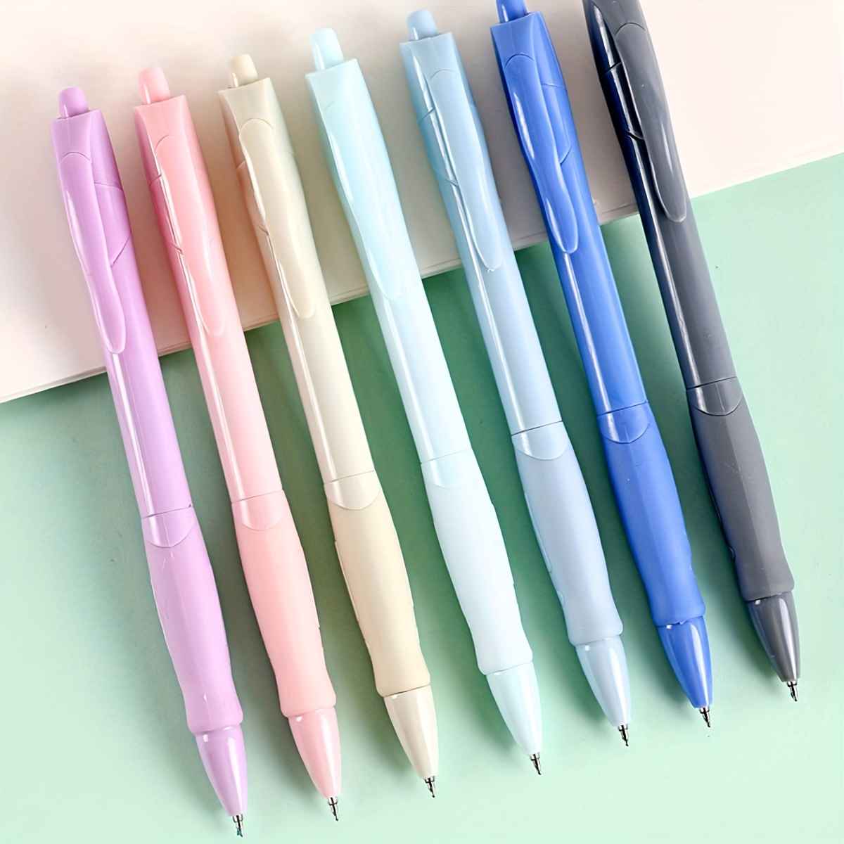 Black Ballpoint Pen,Ballpoint Pen Point 0.5mm Ballpoint Pen for  Note,Retractable Journaling Pen Office School Supplies,1ml Capacity, 6  Count 