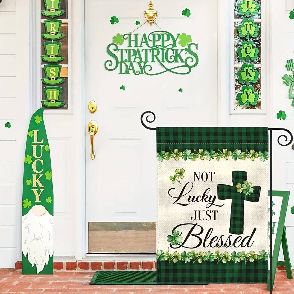 St Patricks Day Door Hanger - Green Clover Garden Flag - Irish Decor