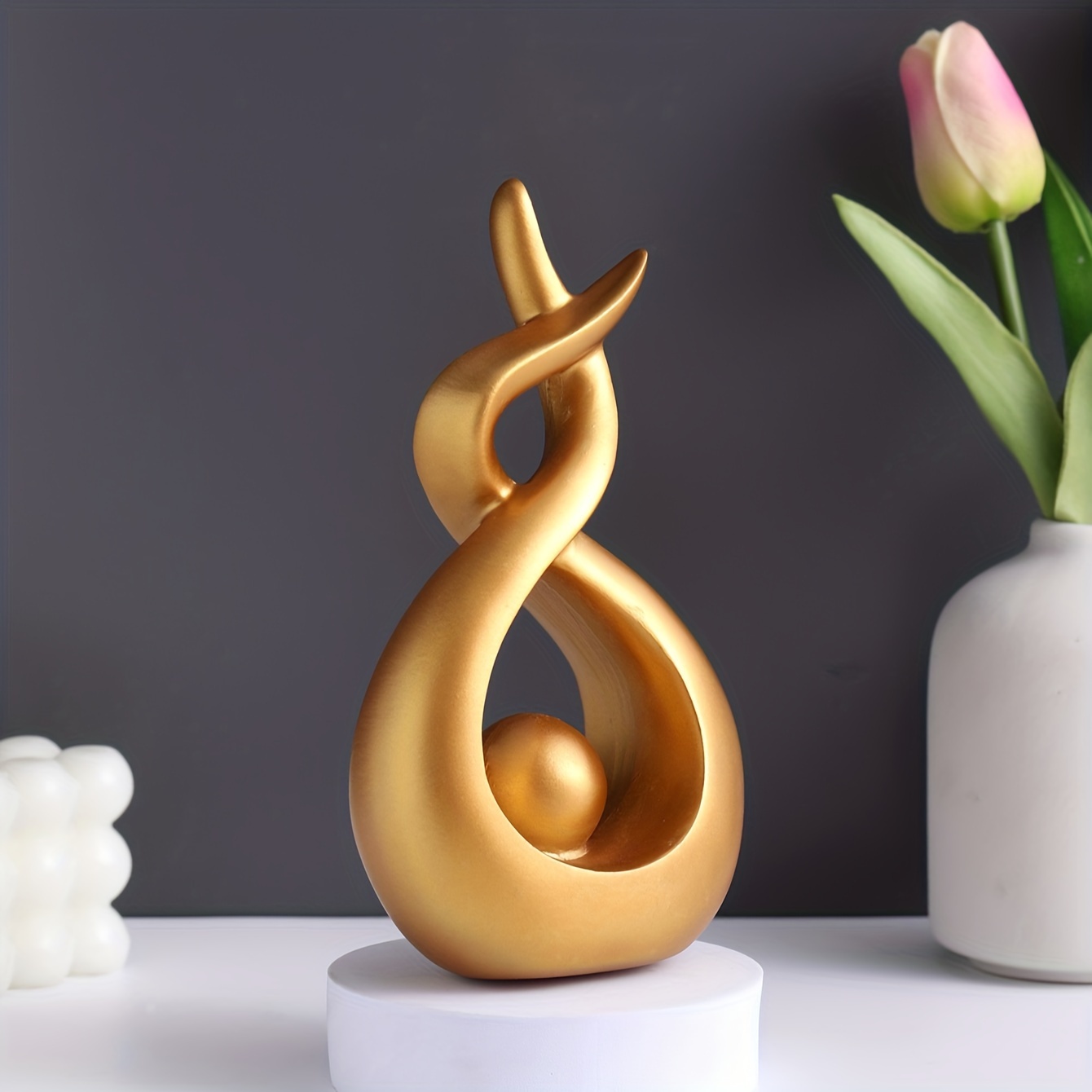 Simple Modern Ceramic Figurines Livingroom Ornament Home