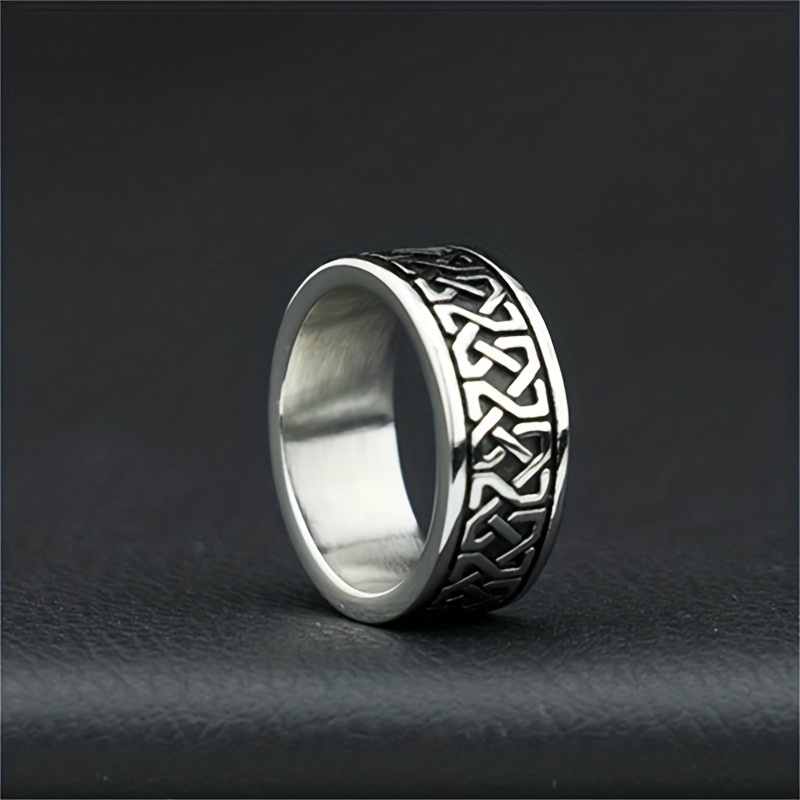 Men's Punk Vintage Carved Pattern Ring