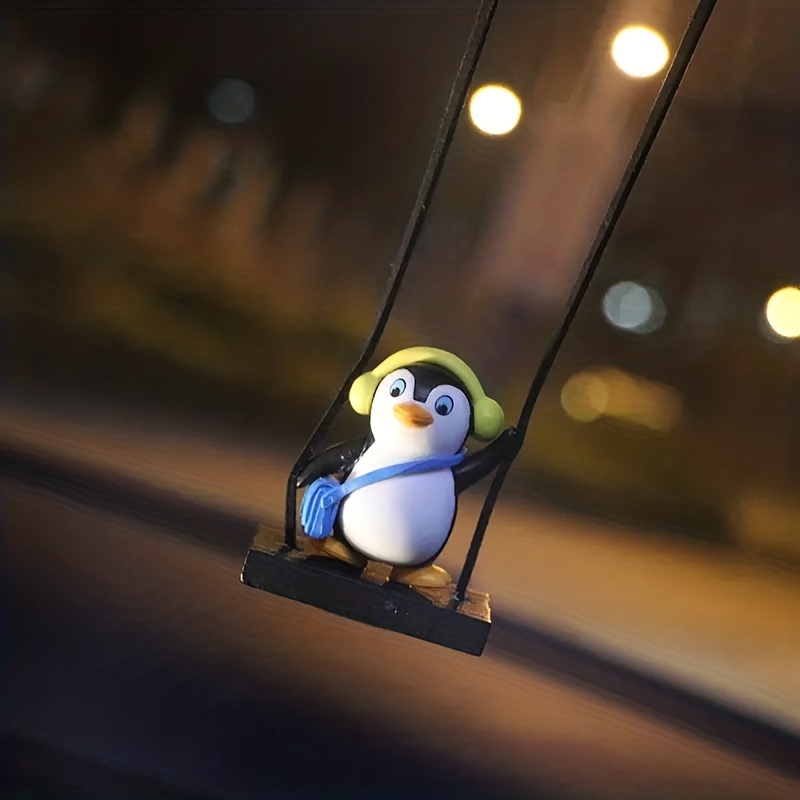 Niedlicher Cartoon-schaukel-pinguin-anhänger Rückspiegel