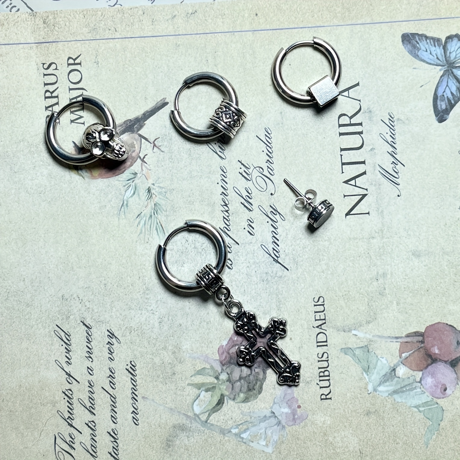 5pcs Men's Skull Cross Earrings Set