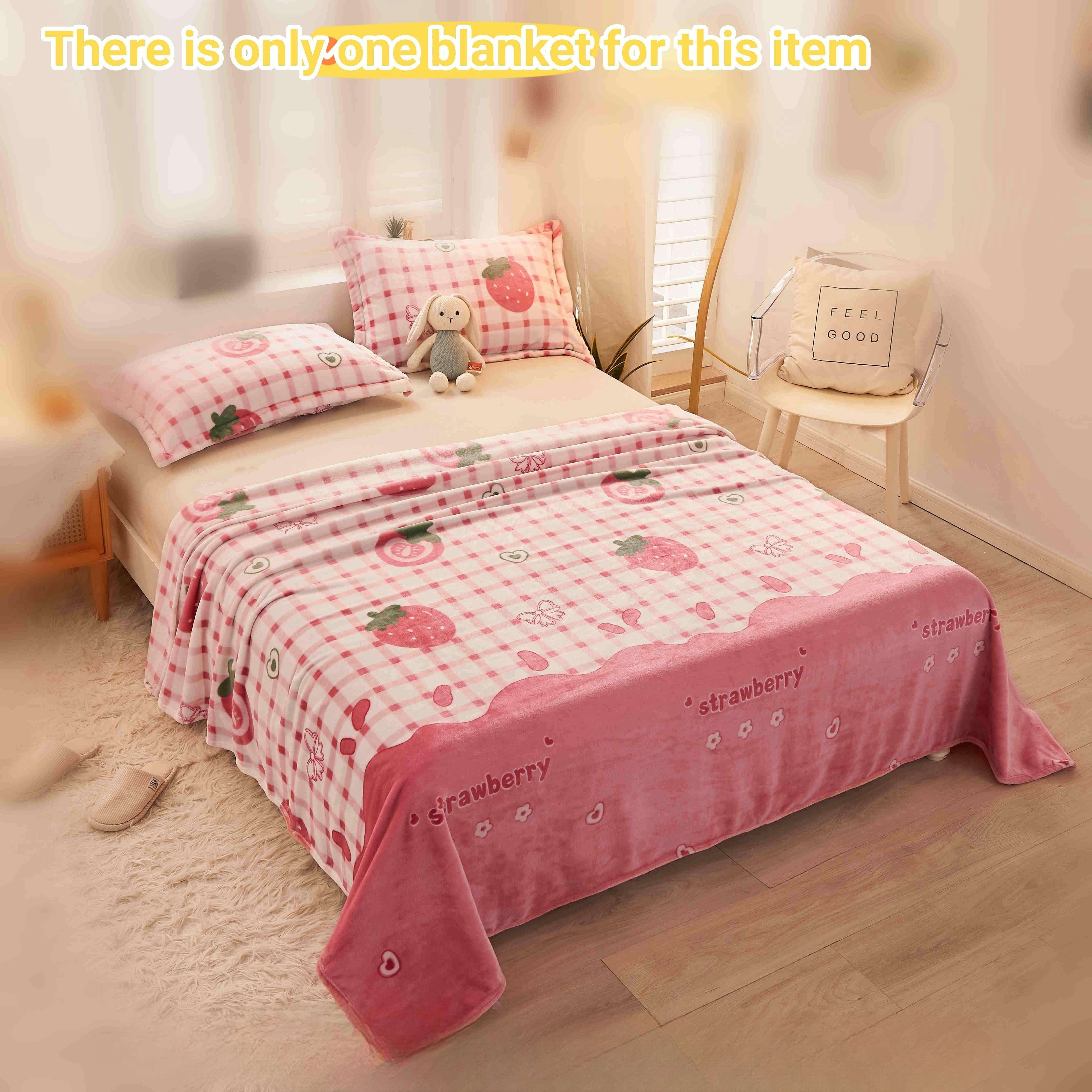 

1pc Soft & Cozy Flannel Throw Blanket With Strawberry & Gingham Design - Warm, Comfortable For Sofa, Bed, Car, Office - Ideal For , Pets, Birthday & Christmas Gifts - 27.55in X 39.37in