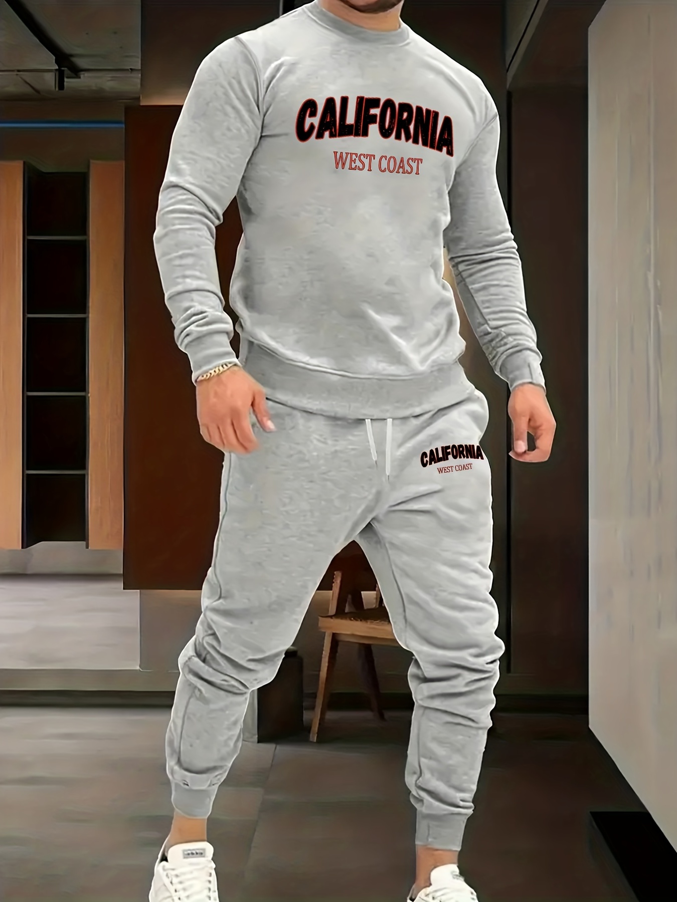 Men Letter Printed Round Neck Hoodie And Sweatpants Two Pieces Set