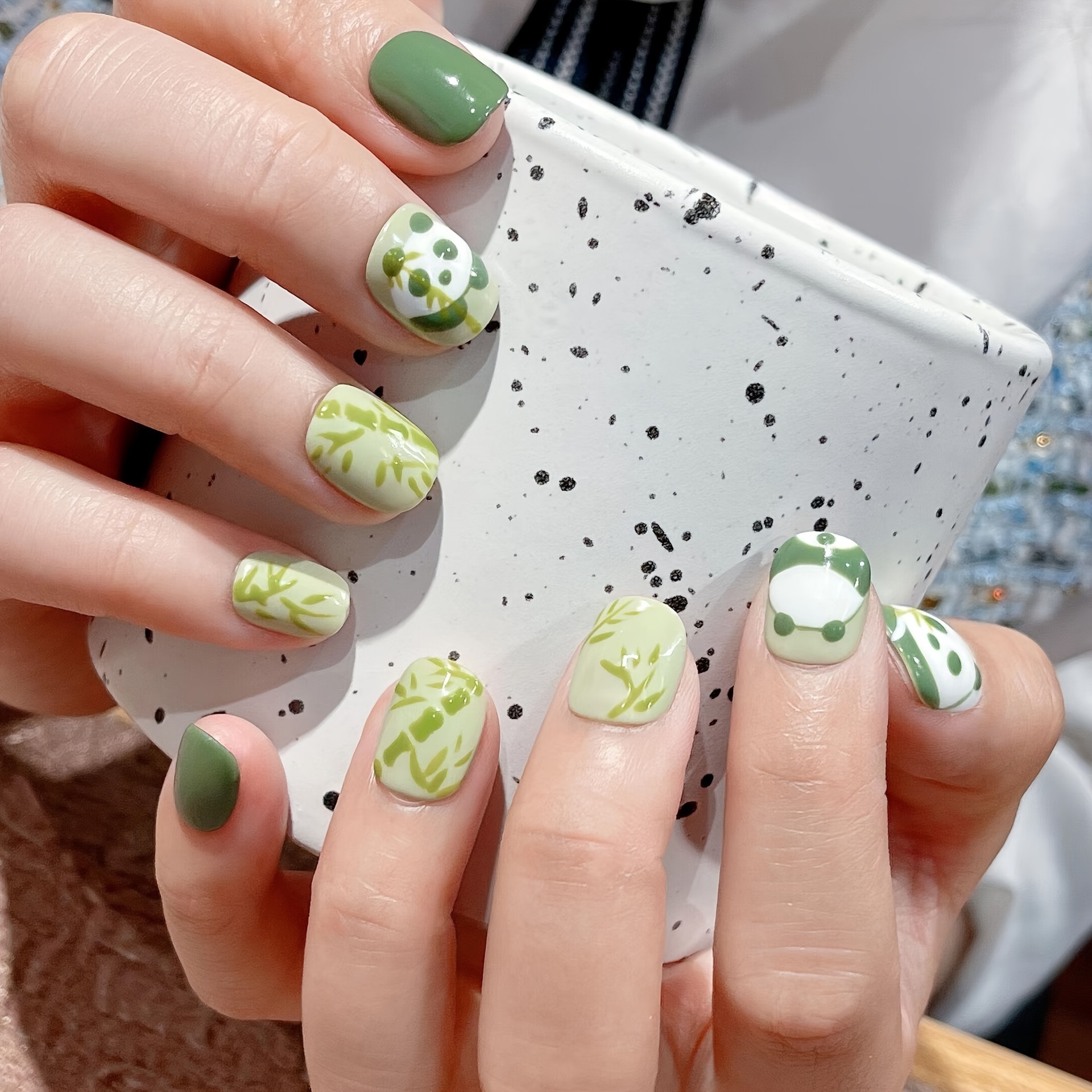 Tulip Flowers Spring False Nail Short Square Press on Nails for